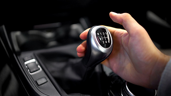 Best Maintenance Practices For Manual Transmissions | B & L Automotive